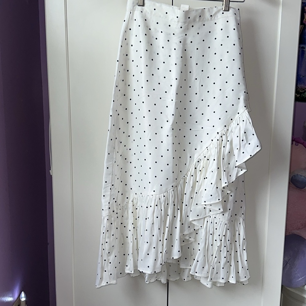 H&M Polka Dot skirt size 6.